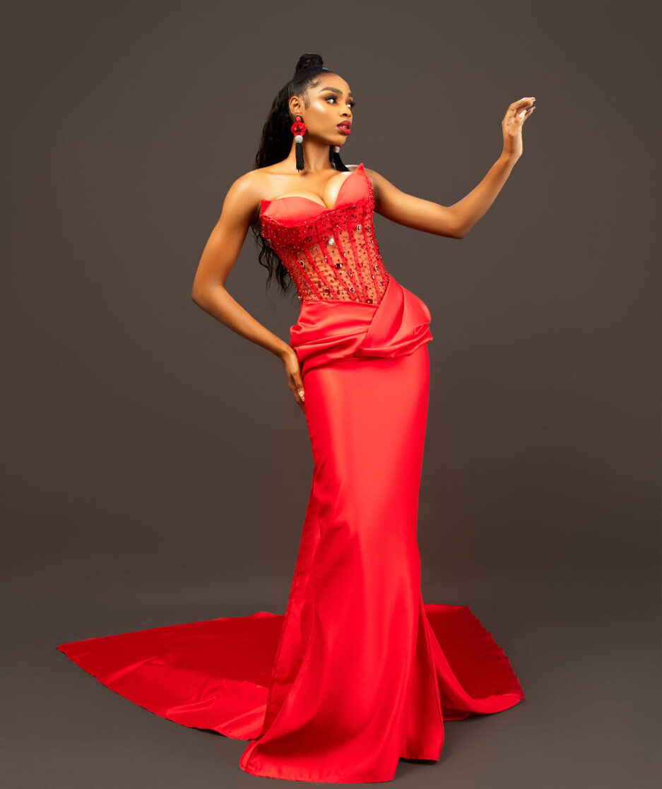 DOMINACE DRESS